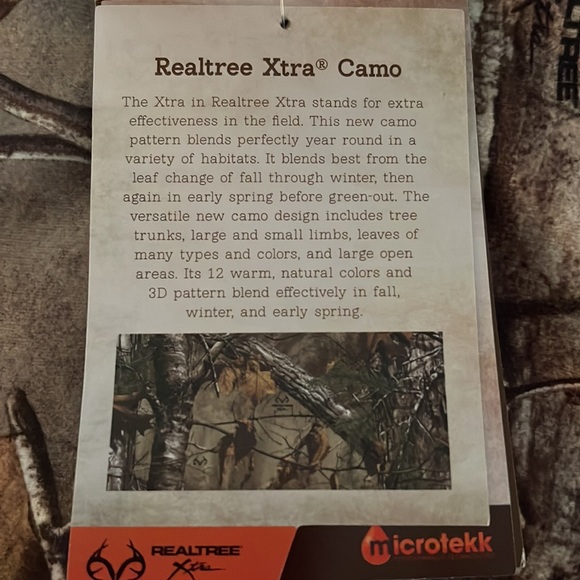 Master Sportsman Women's camo & pink Hunting/Camping Vest - Picture 10 of 11